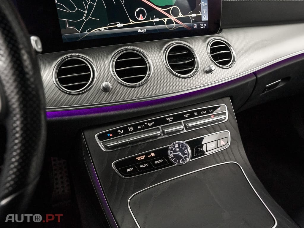 Mercedes-Benz E 300 de AMG Line