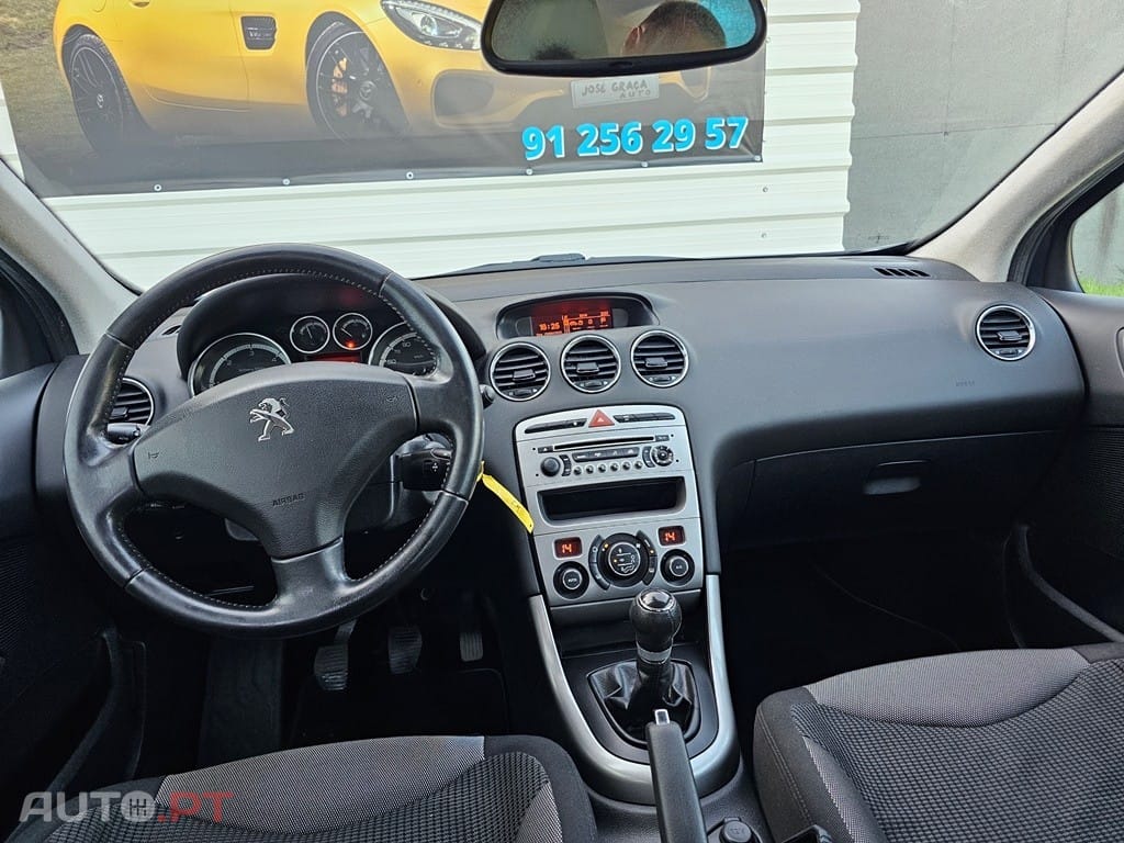 Peugeot 308 1.6 HDi Executive