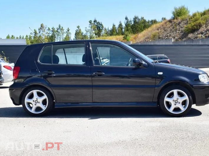 Volkswagen Polo Outro