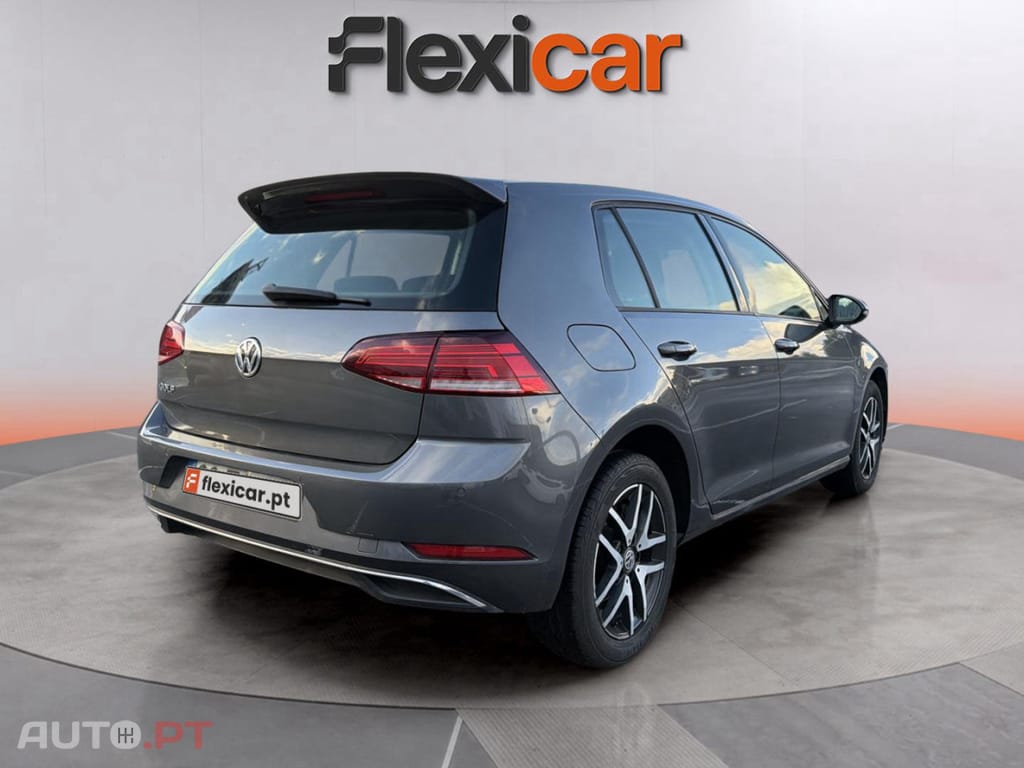 Volkswagen Golf 1.6 TDI Confortline