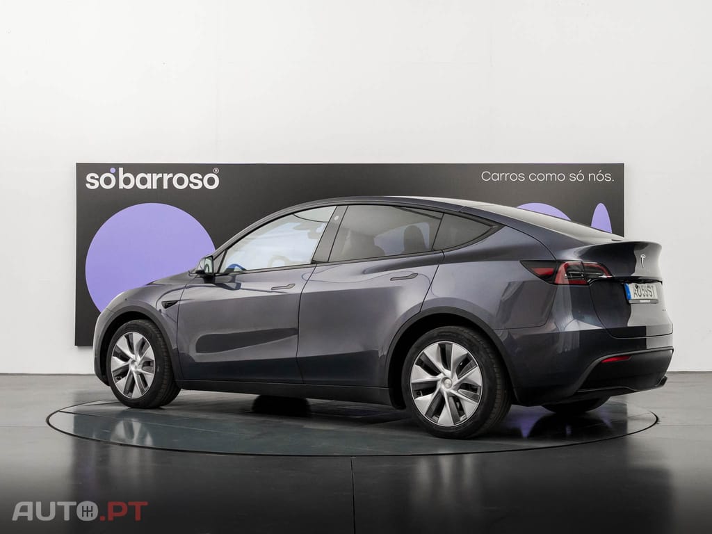 Tesla Model Y Long Range Tração Integral
