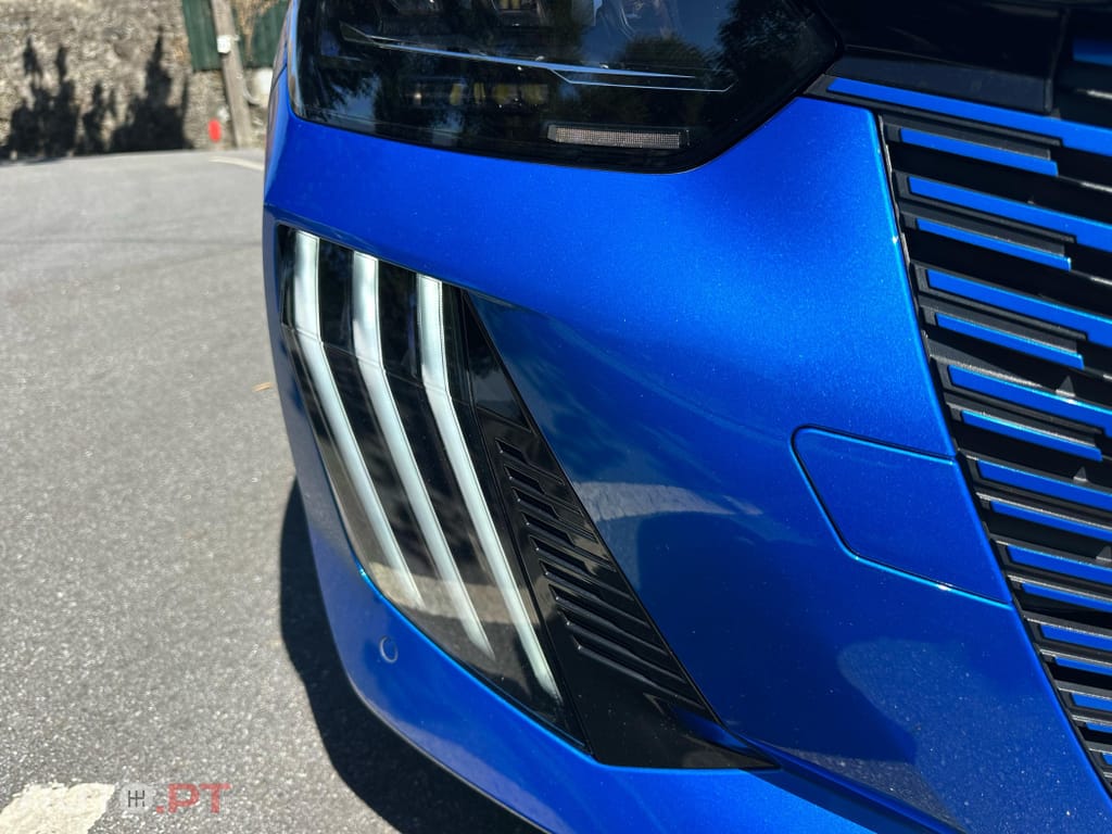 Peugeot E-208 51 kWh GT