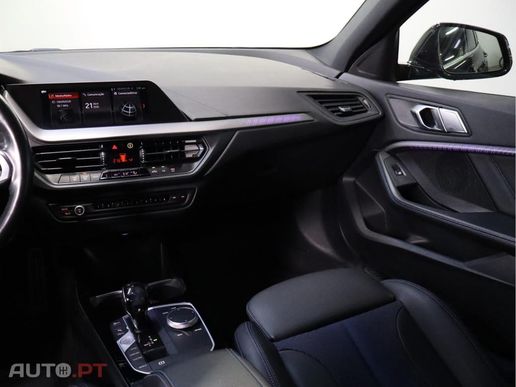 BMW 118 i Pack Desportivo M Auto