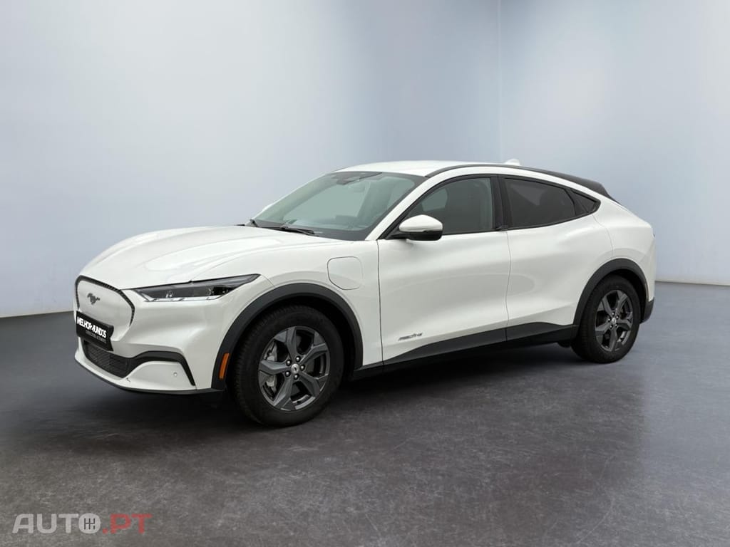 Ford Mustang Mach-E Standard Range