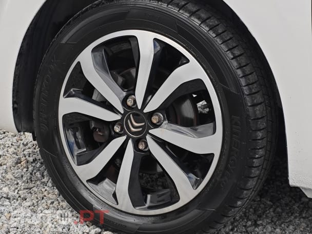 Citroen C1 1.0 VTi Shine