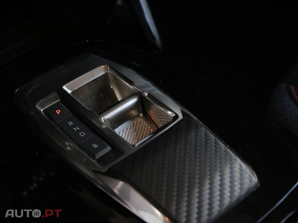 Peugeot E-208 50 kWh Active Pack