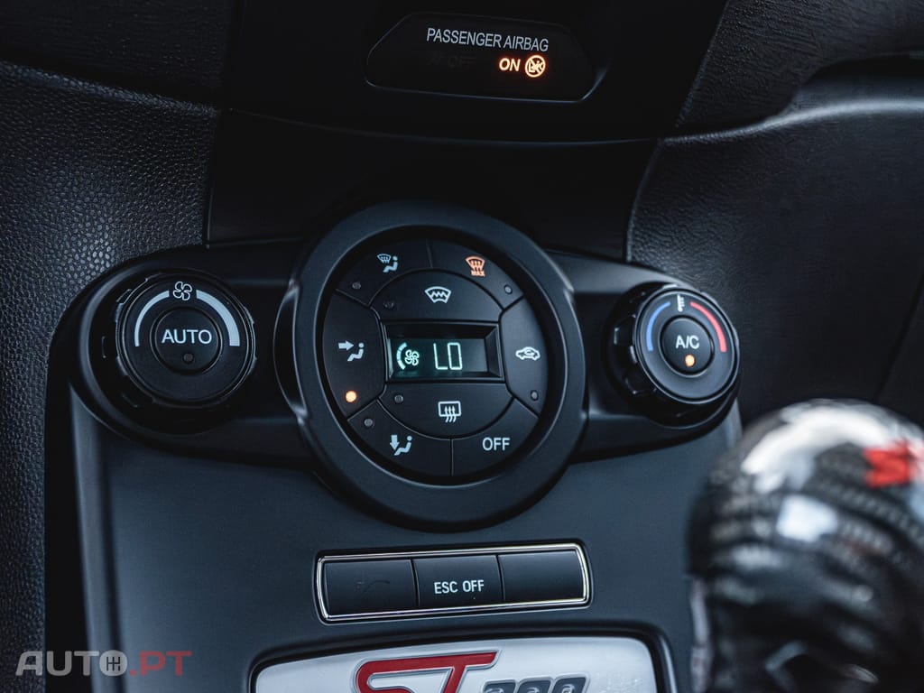 Ford Fiesta ST 200
