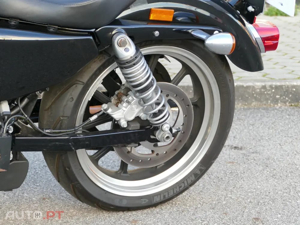 Harley Davidson 883 L SUPERLOW