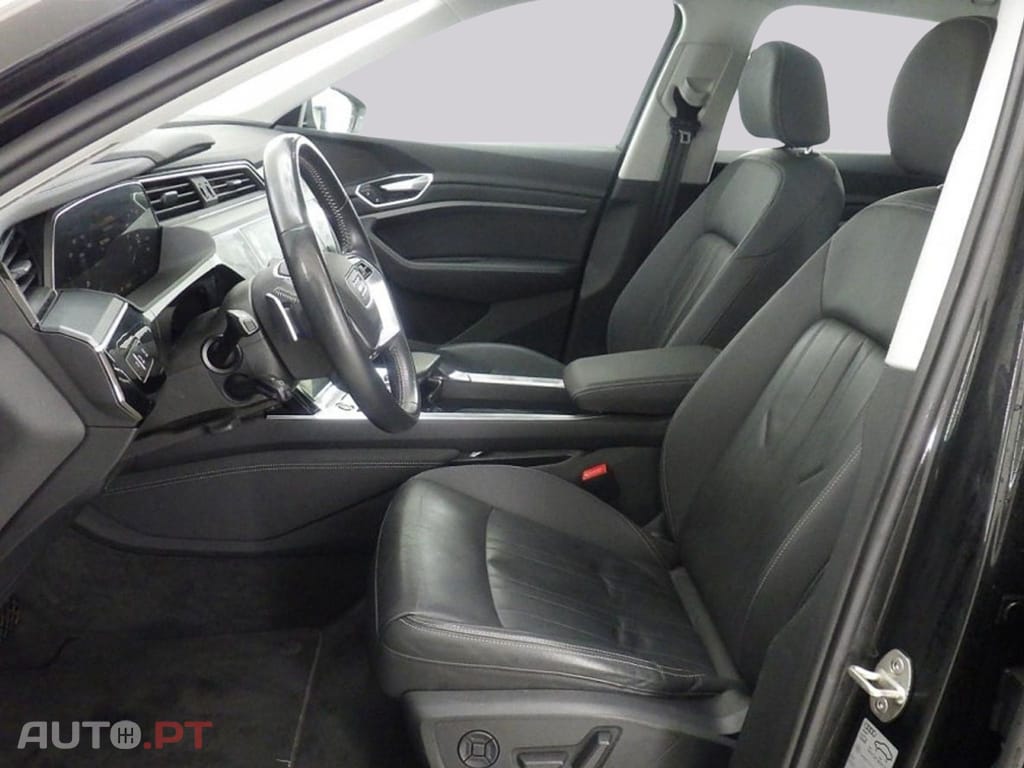 Audi E-Tron 50