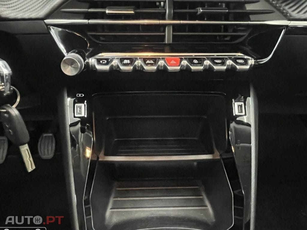 Peugeot 2008 1.5 BlueHDi Active