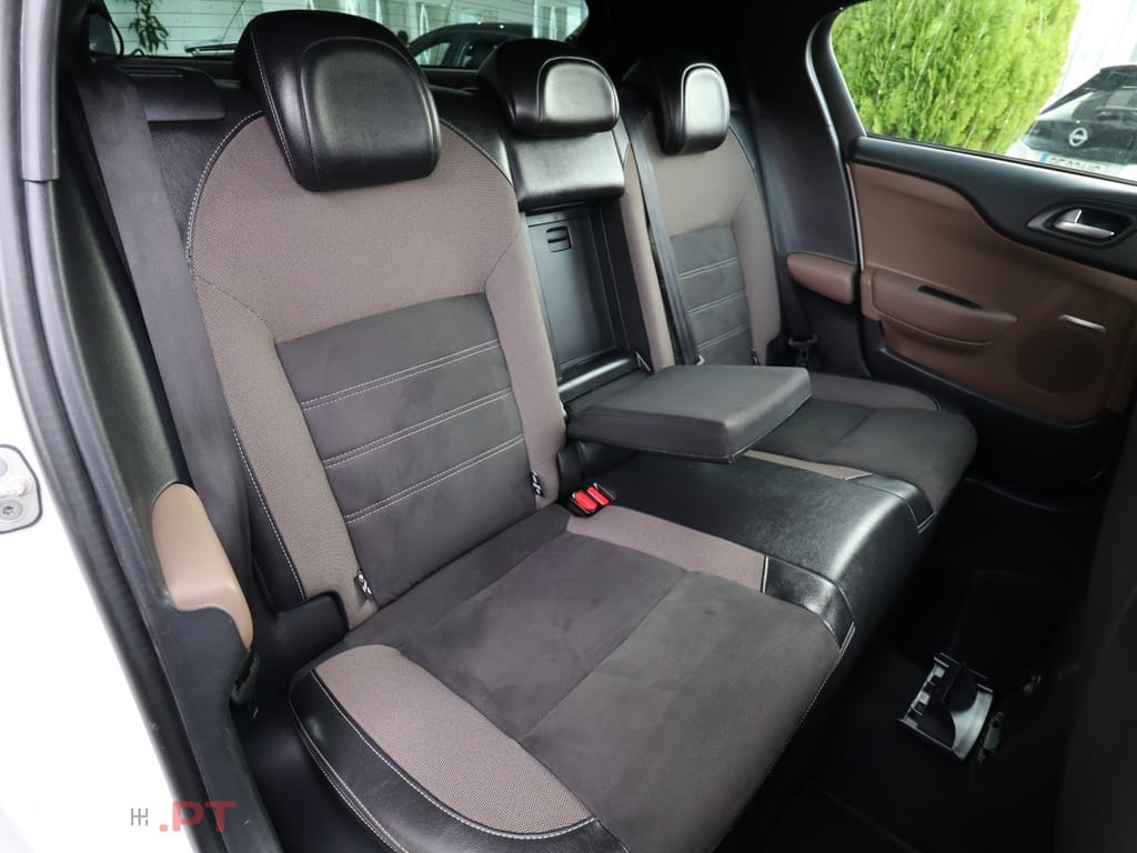 DS DS4 4 1.6 BlueHDi Performance Line