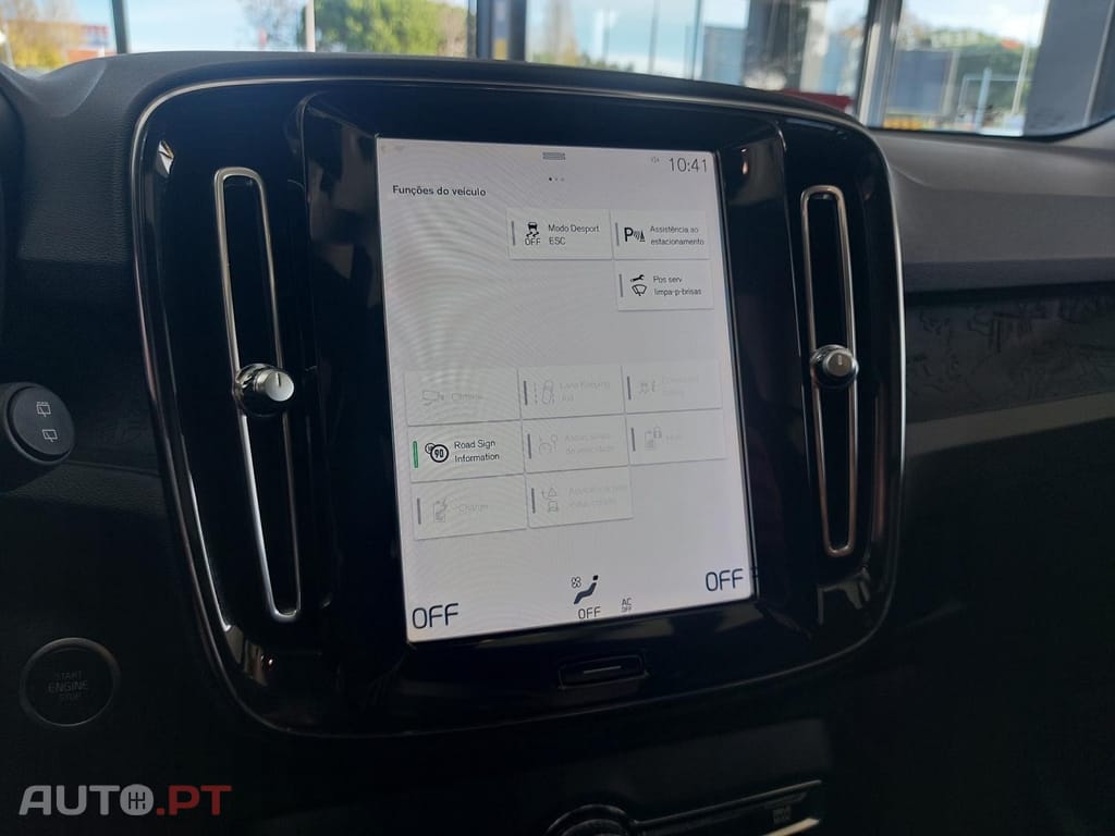 Volvo XC40 1.5 T5 PHEV Momentum Plus