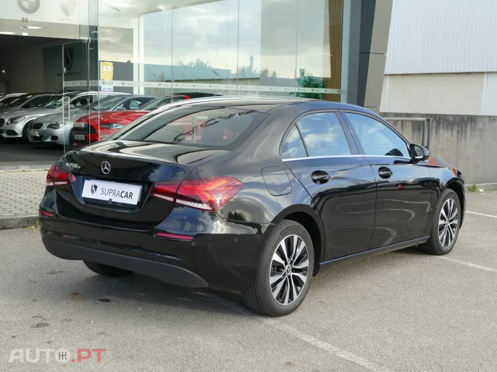 Mercedes-Benz A 250 e Style Plus