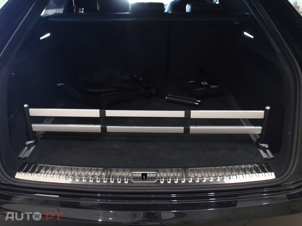 Audi Q8 55 TFSIe quattro Tiptronic