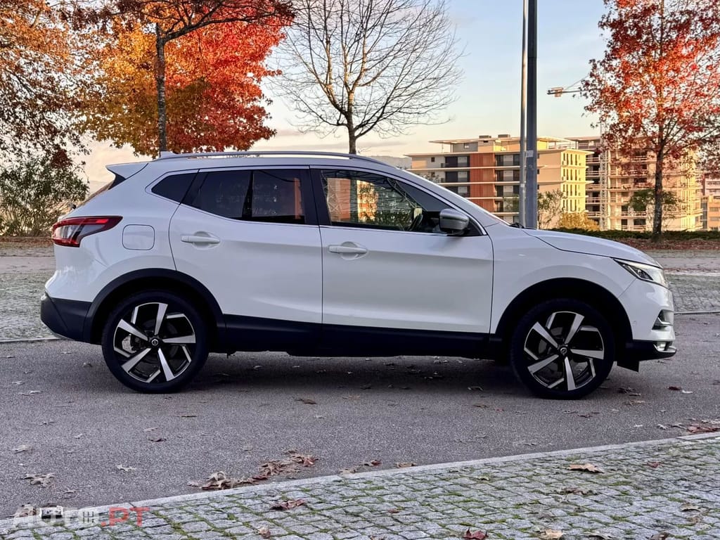 Nissan Qashqai 1.2 DIG-T Tekna Premium Bose