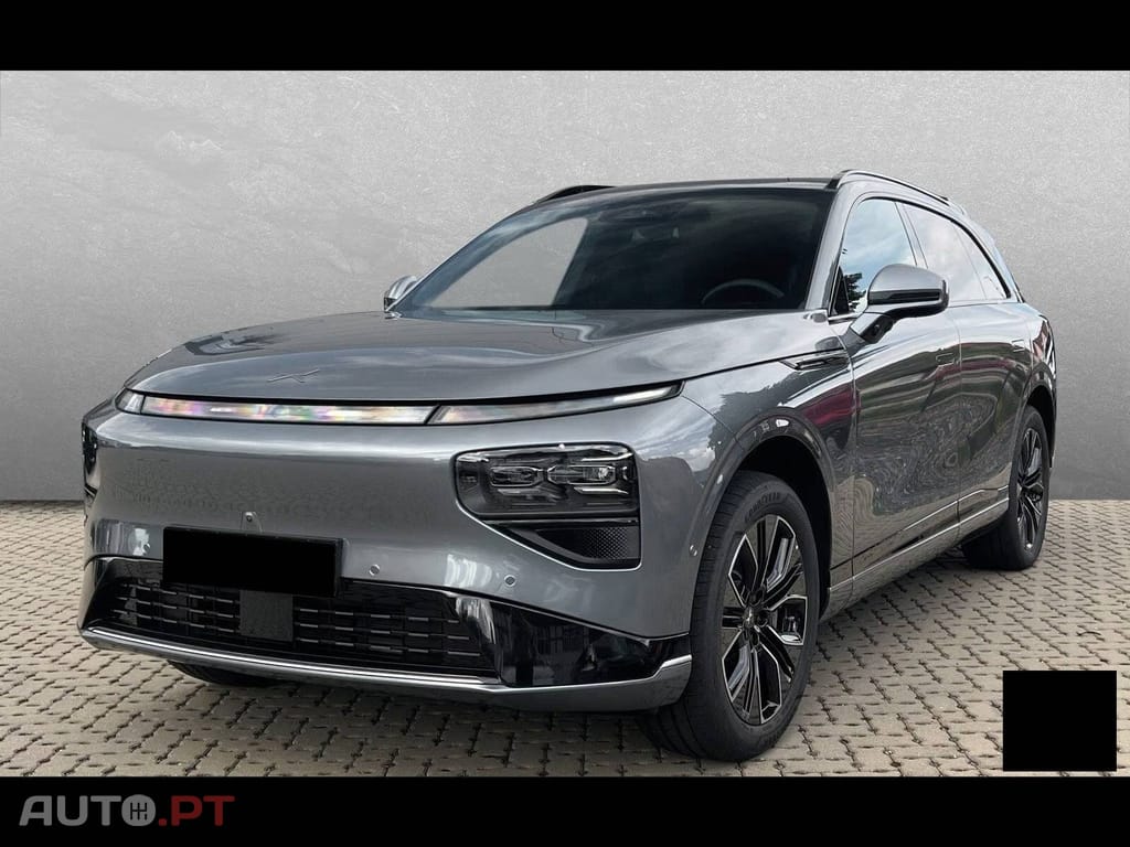 XPeng G9 Long Range RWD