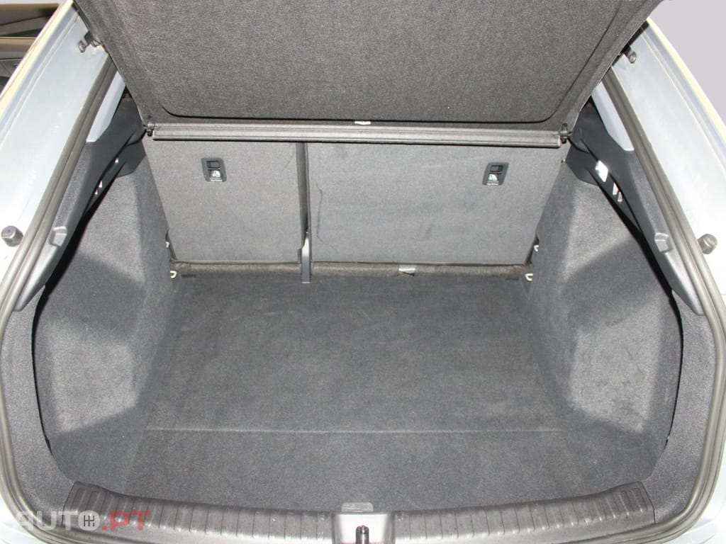 Audi Q4 E-Tron 35 S-LINE I.V.A DEDUTÍVEL