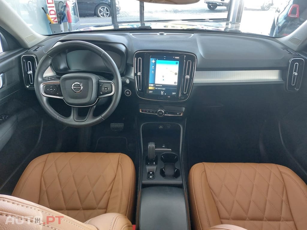 Volvo XC40 1.5 T4 PHEV Inscription Expression