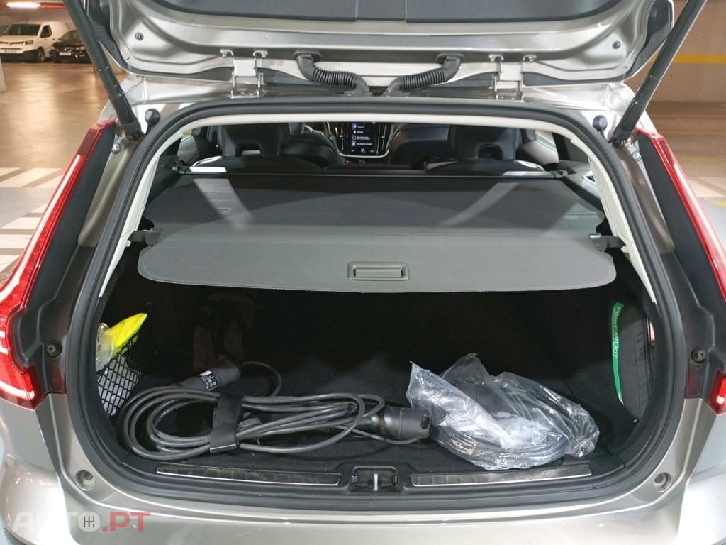 Volvo V60 2.0 T6 AWD TE Inscription Expression