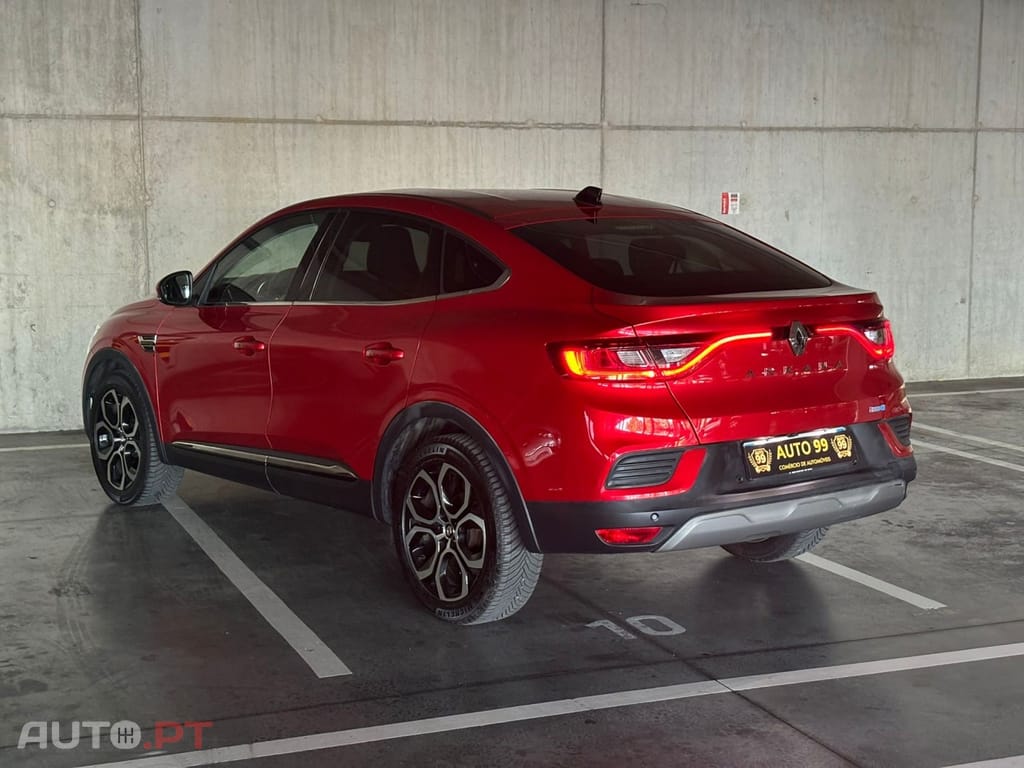 Renault Arkana 1.6 E-Tech Intens