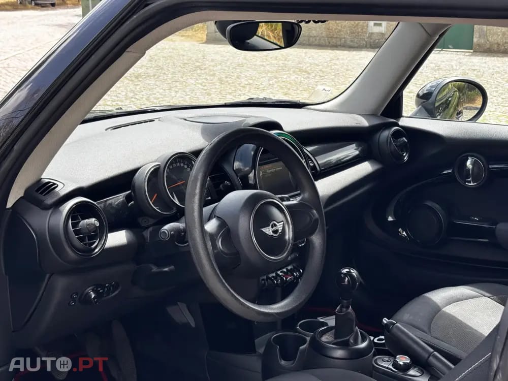 MINI Cooper One D