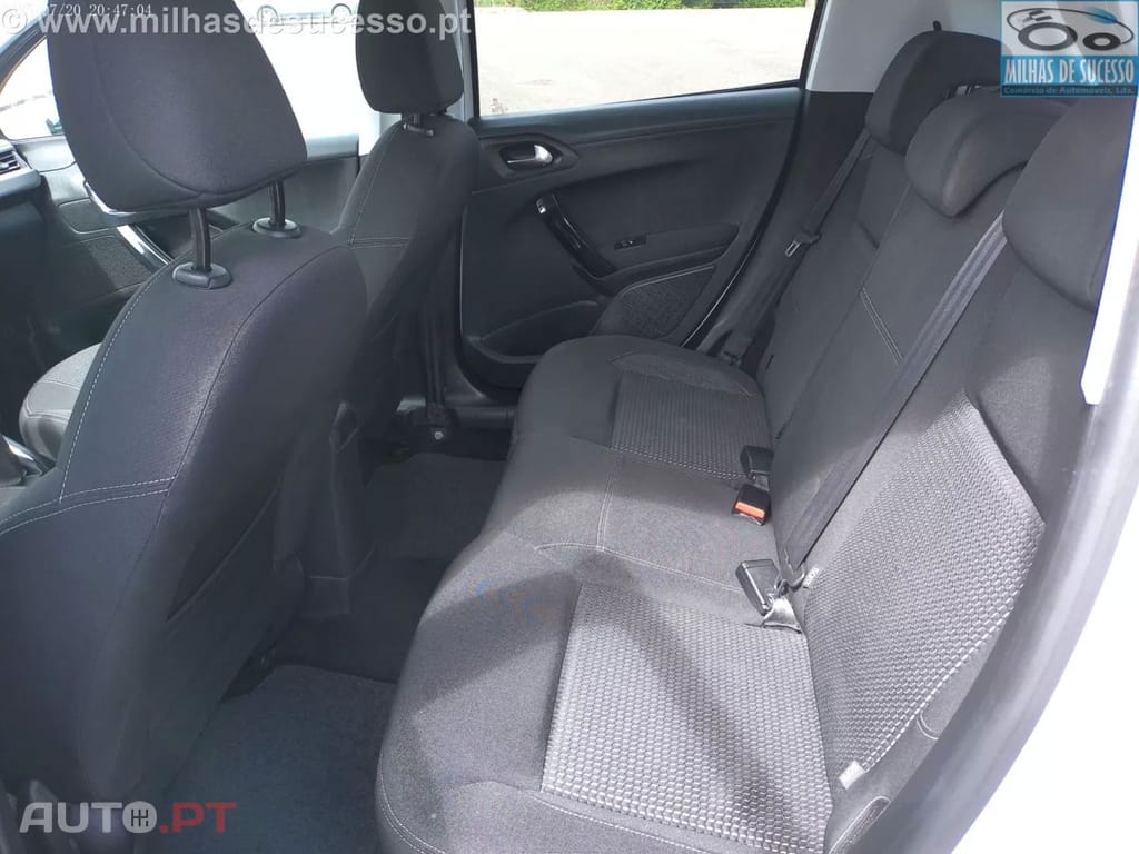 Peugeot 208 1.5 BlueHDi Allure