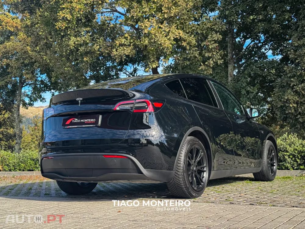Tesla Model Y Tração Traseira