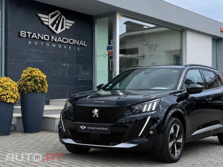 Peugeot E-2008 50 kWh GT
