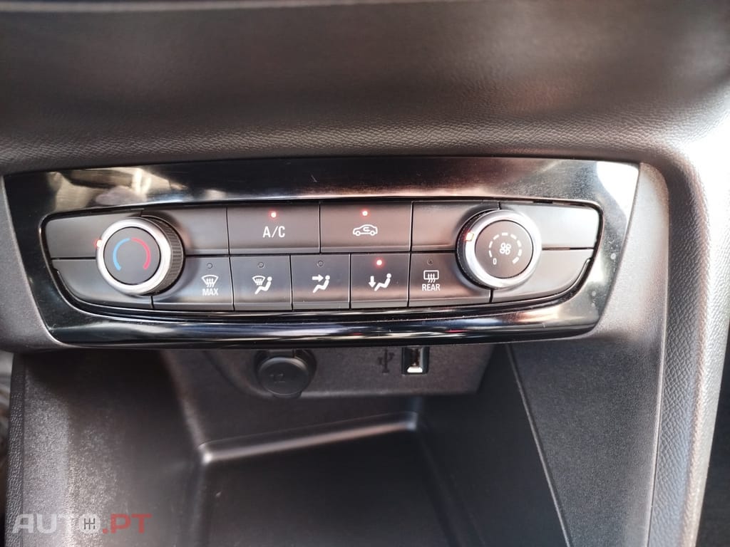 Opel Corsa 1.2 Elegance