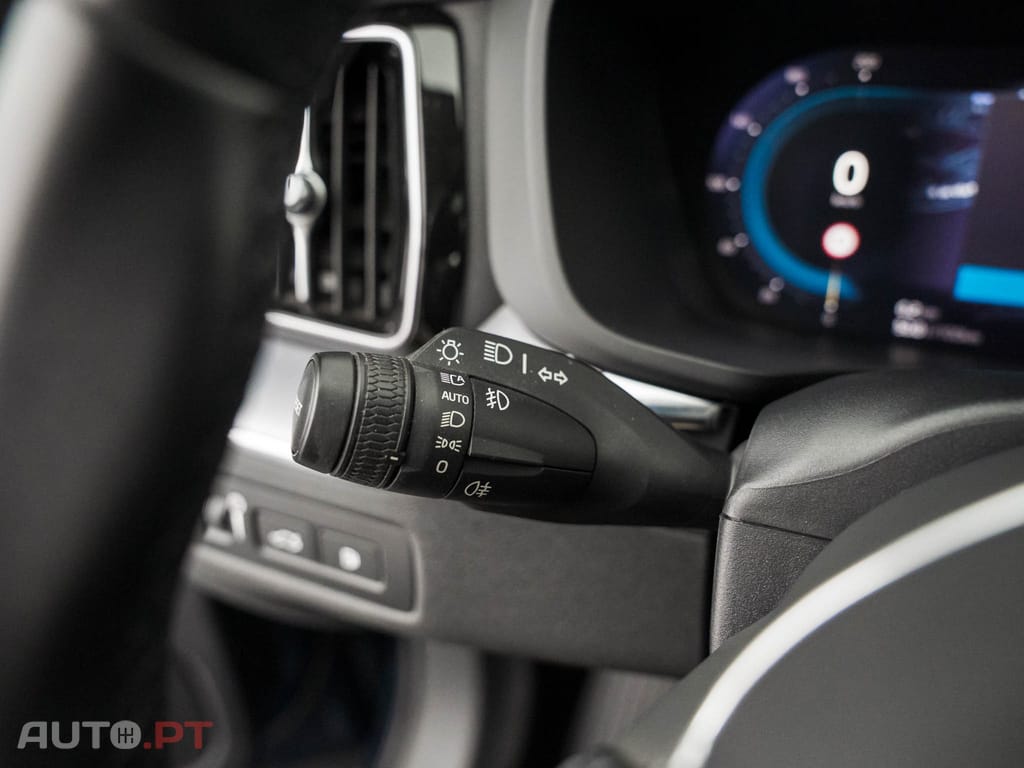 Volvo XC60 2.0 T6 PHEV Inscription Expression AWD
