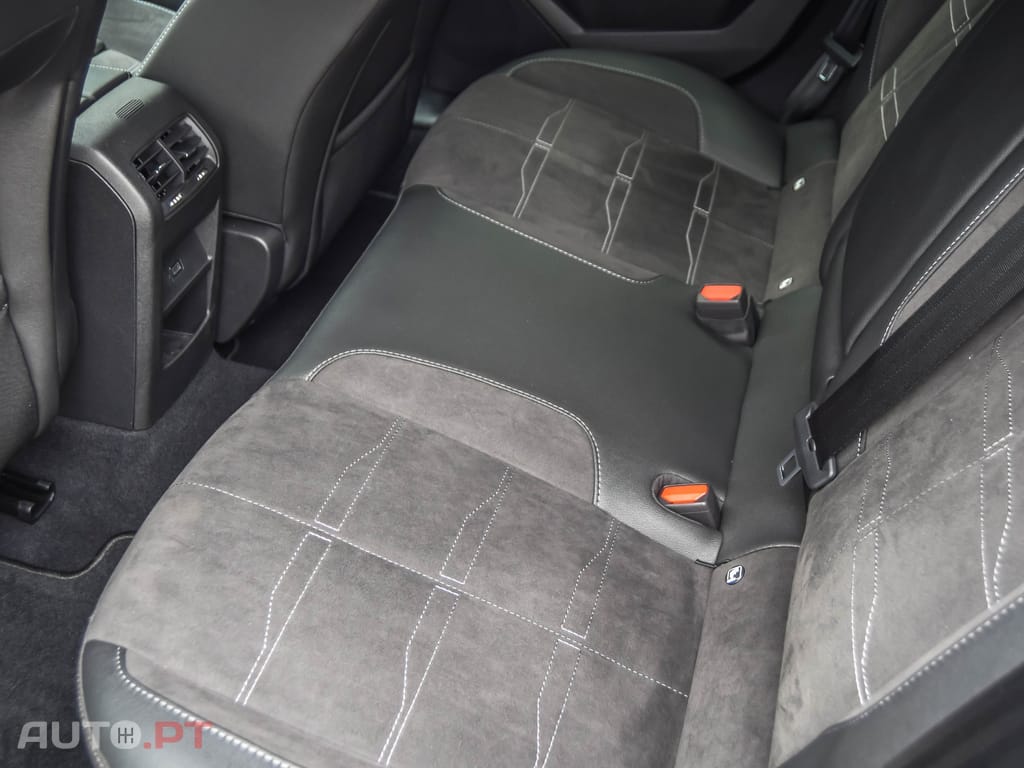 Opel Astra Sports Tourer 1.2 T Hybrid GS eDCT
