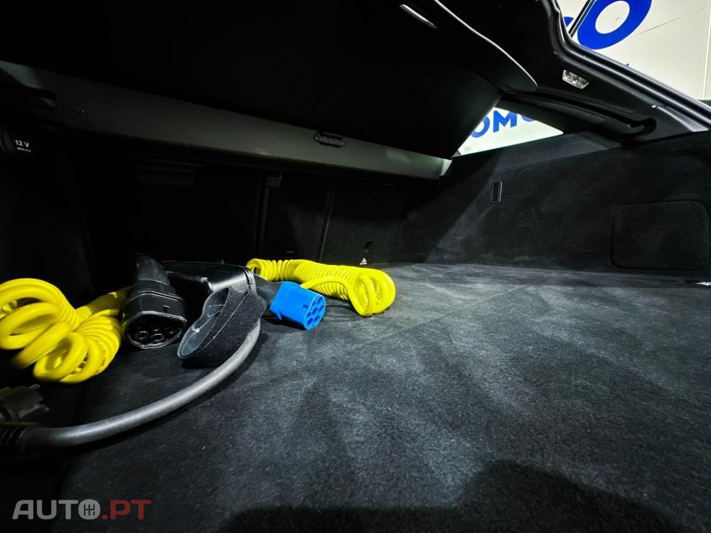 Mercedes-Benz C 350 e 7G-TRONIC AMG Line