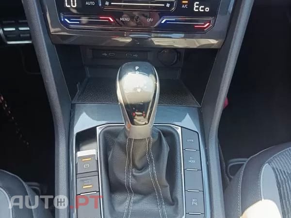 Volkswagen Tiguan  1 4 Ehybrid Opf Dsg R  Line
