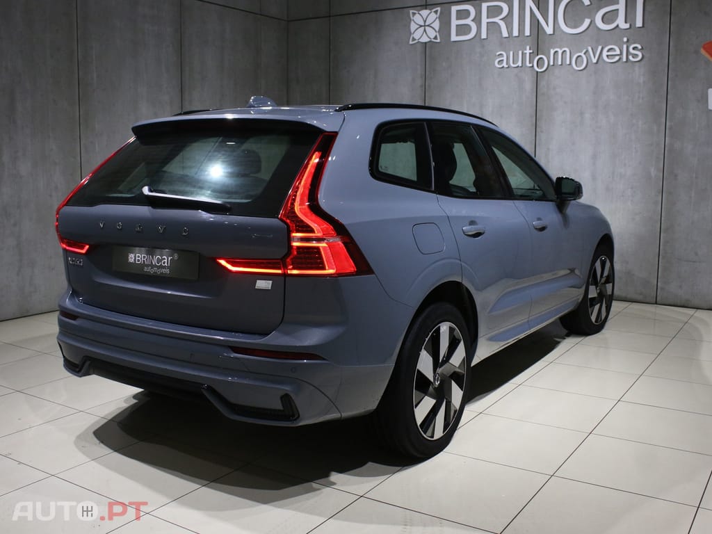 Volvo XC60 2.0 T6 PHEV Plus Dark AWD