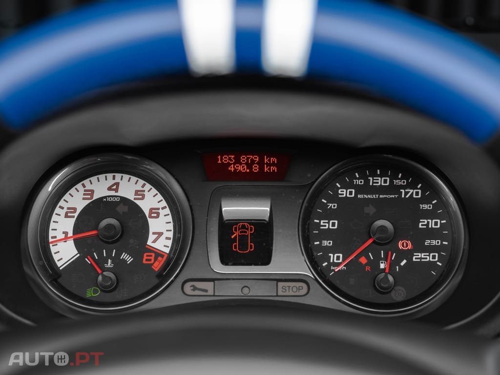 Renault Clio 2.0 16V Gordini RS