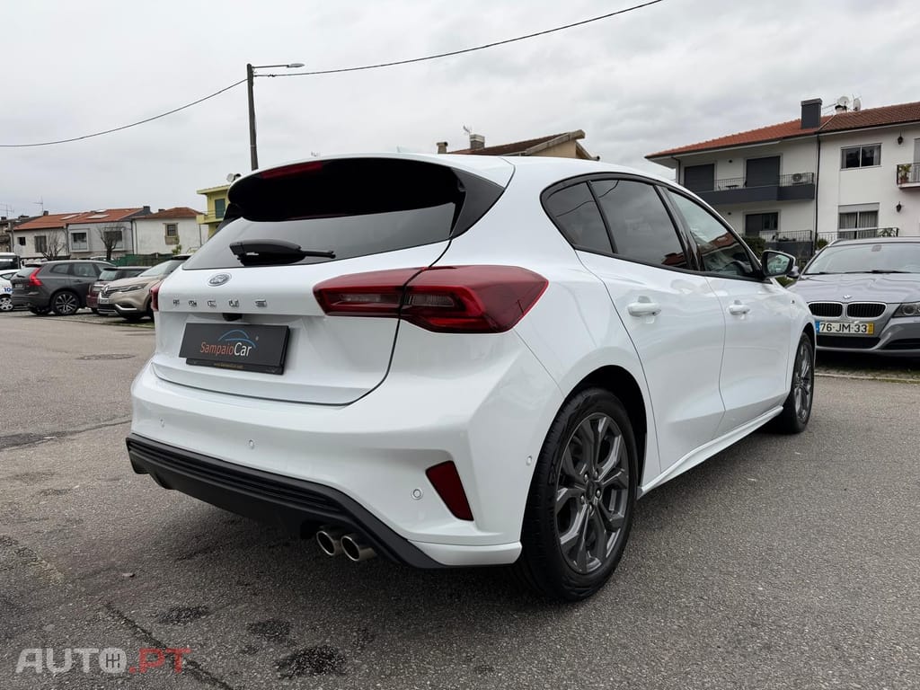 Ford Focus 1.0 EcoBoost MHEV ST-Line