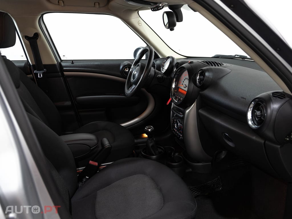 MINI Countryman 1.6 One D