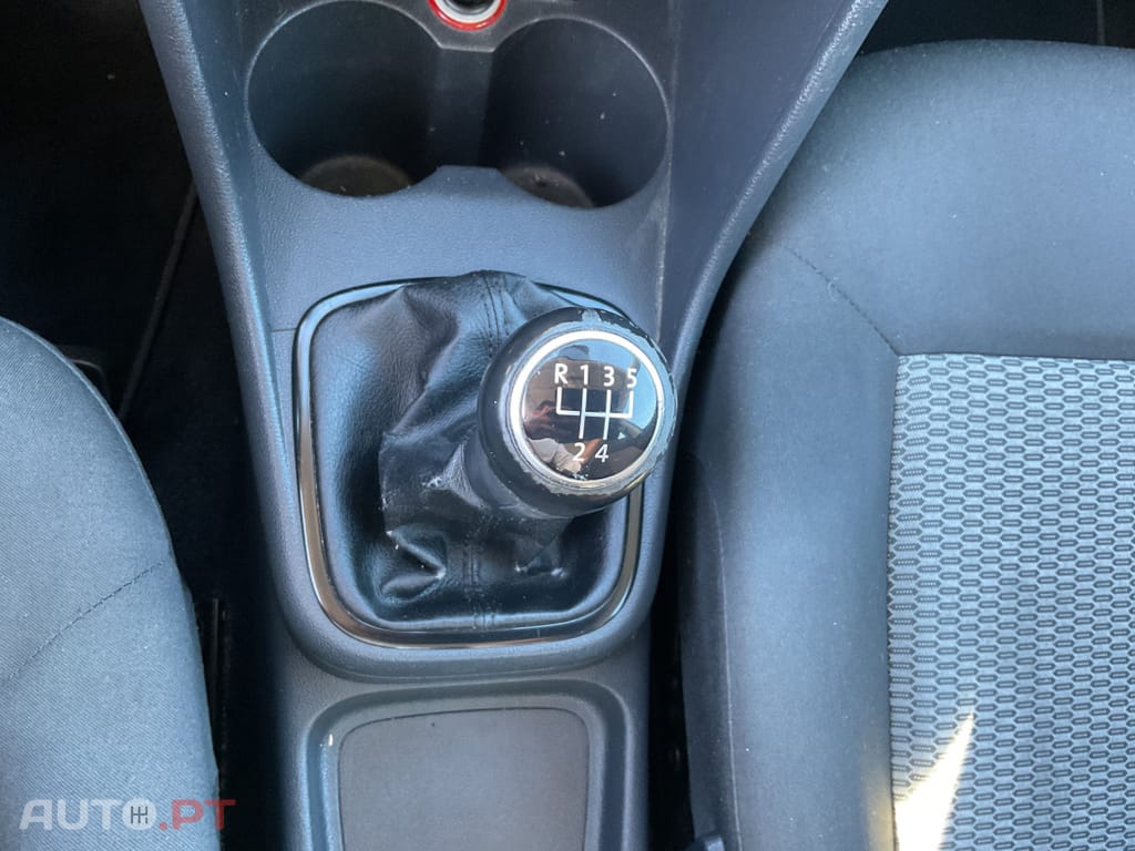 Volkswagen Polo 1.6 TDI Confortline BlueMotion