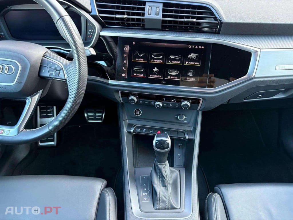 Audi Q3 45 TFSIe S line S tronic