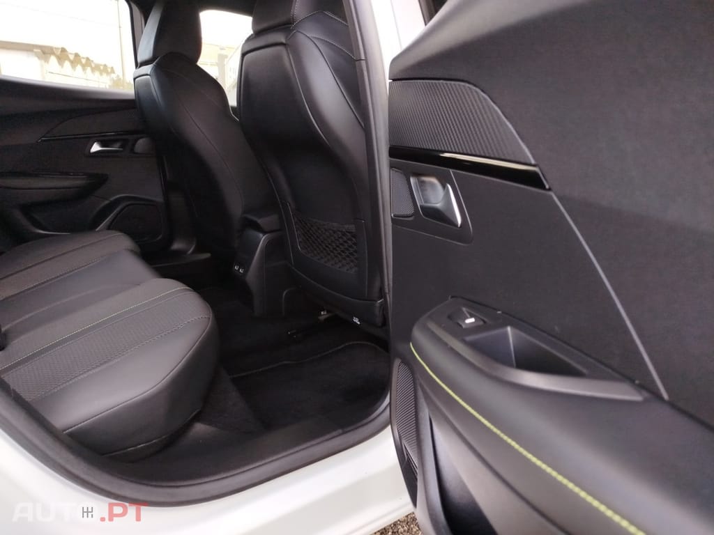 Peugeot 2008 1.2 PureTech GT Line