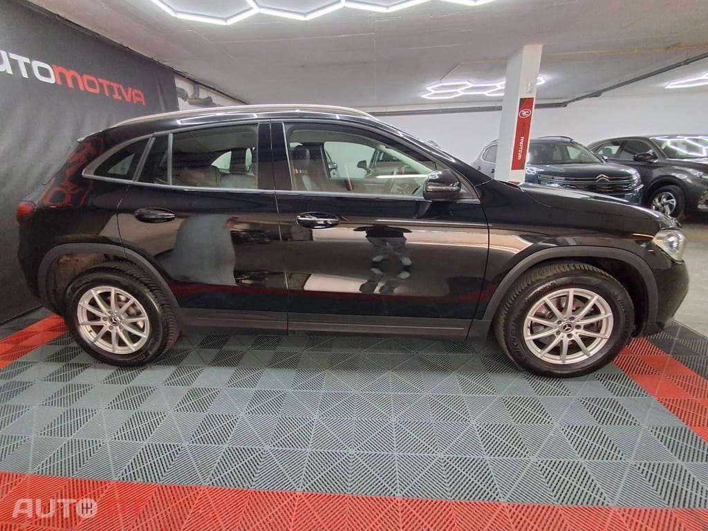 Mercedes-Benz GLA 180 d Progressive