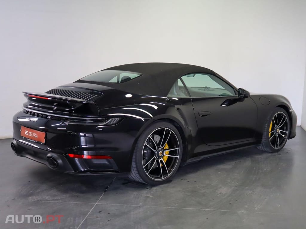 Porsche 911 Turbo S Cabriolet