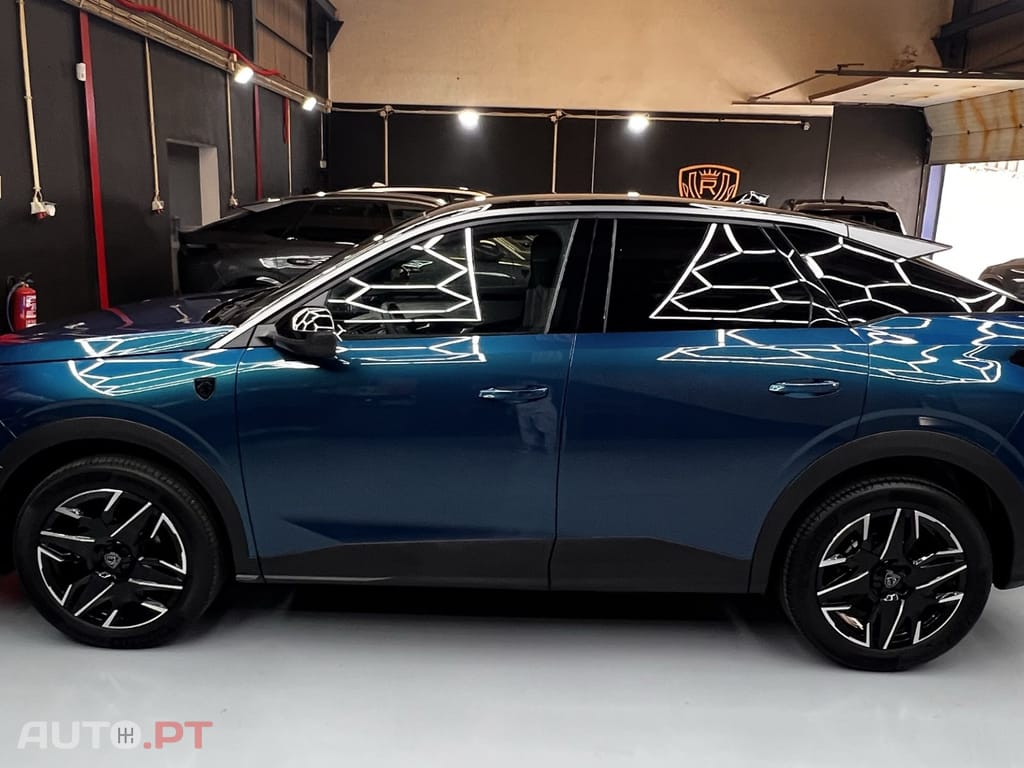 Peugeot 3008 Hybrid 145 e-DSC6 GT
