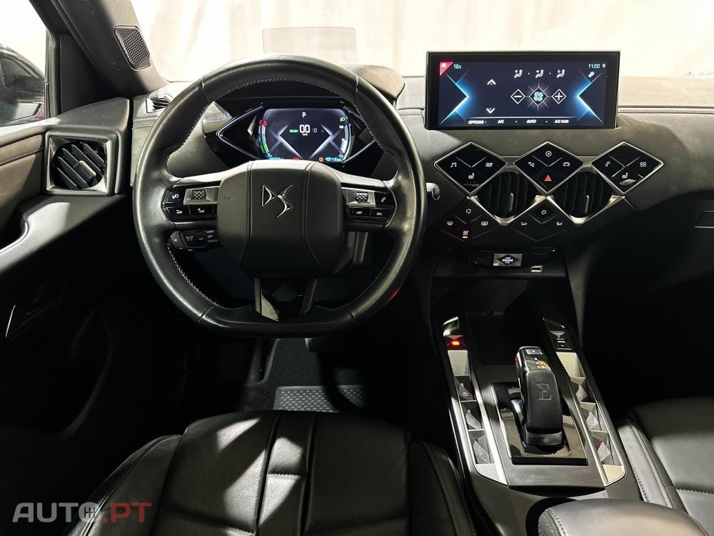 DS DS3 Crossback E-Tense Performance Line