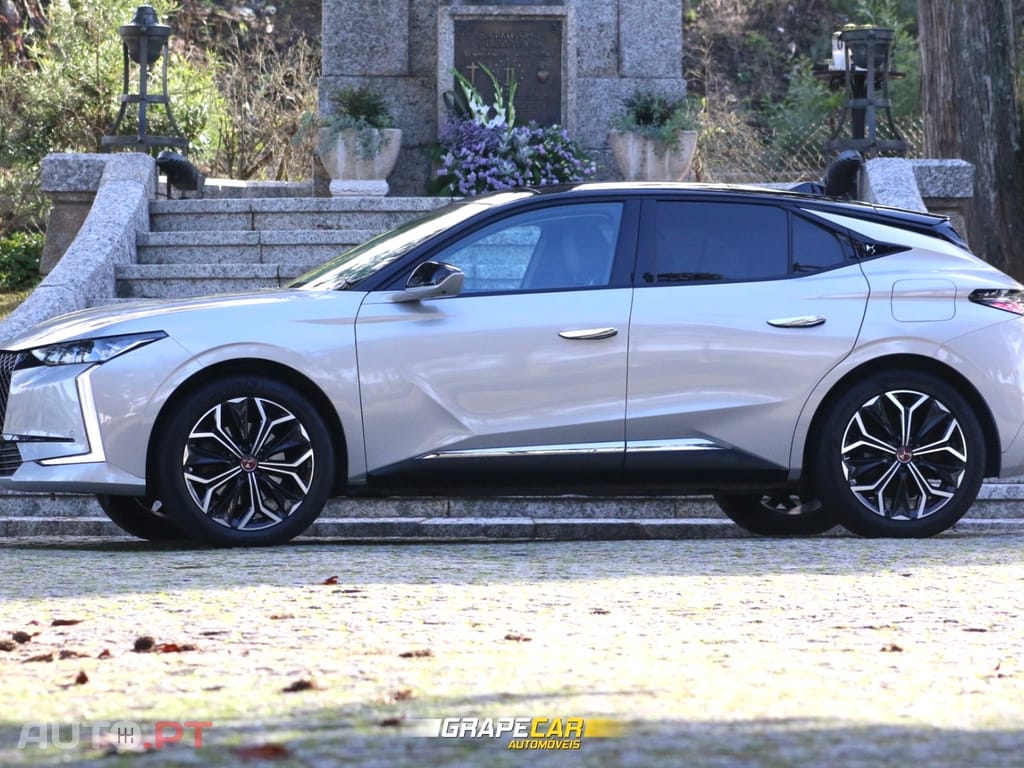 DS DS4 E-Tense- Performance Line