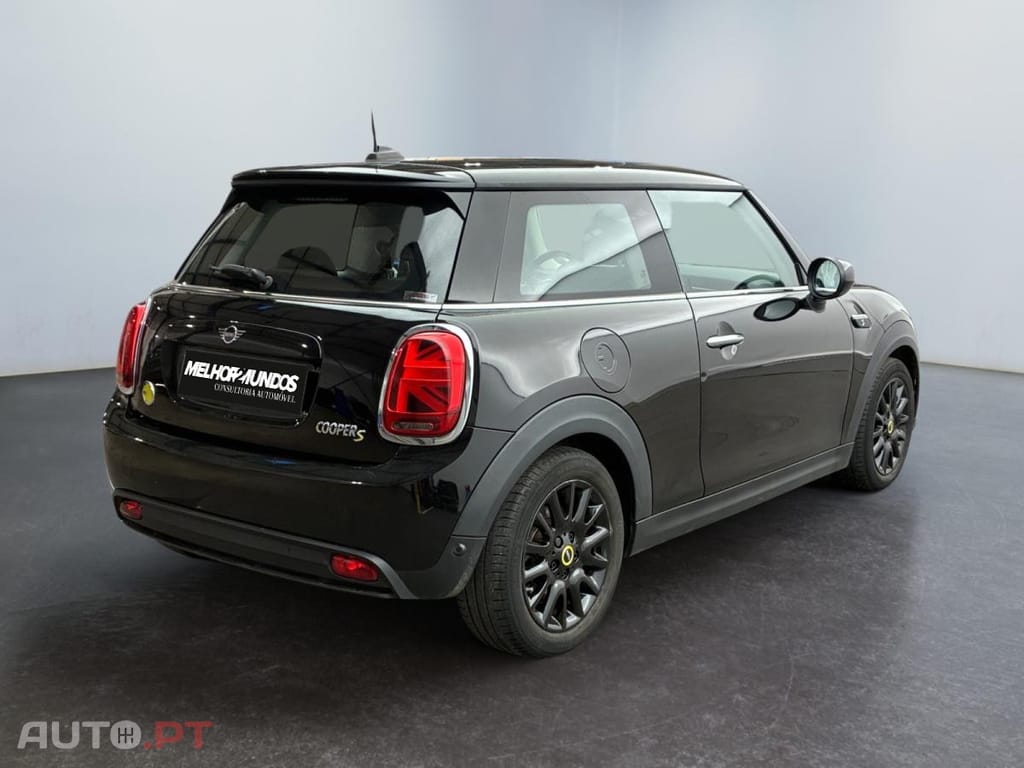 MINI Electric Cooper SE Essential