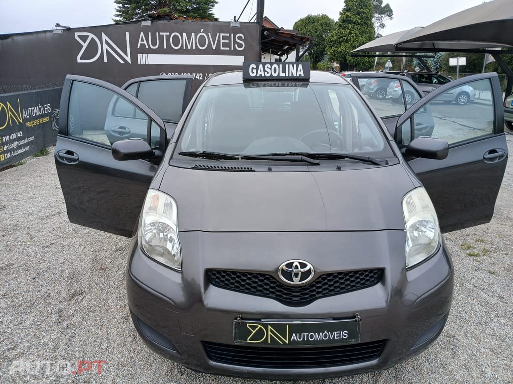 Toyota Yaris 1.0 VVT-I