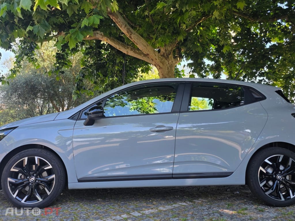 Renault Clio BLUE dCi 100 BUSINESS EDITION