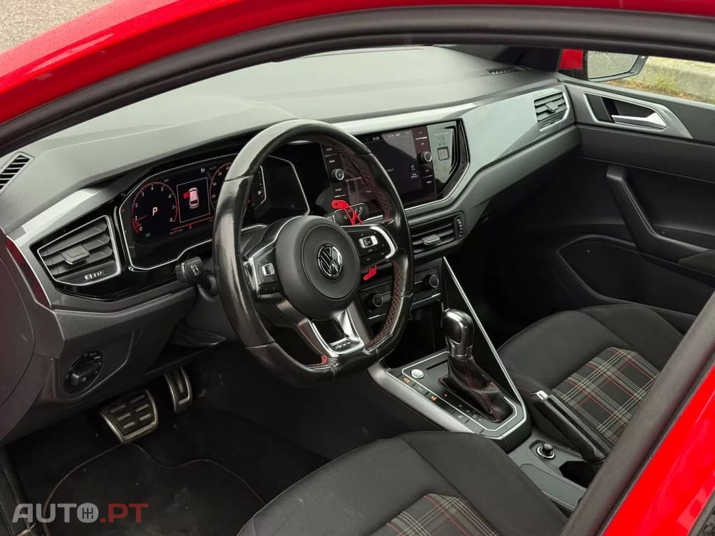 Volkswagen Polo 2.0 TSI GTI DSG
