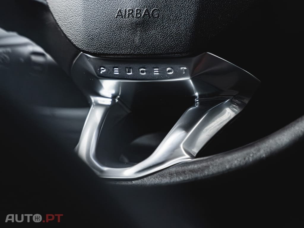 Peugeot 208 1.6 BlueHDi Style